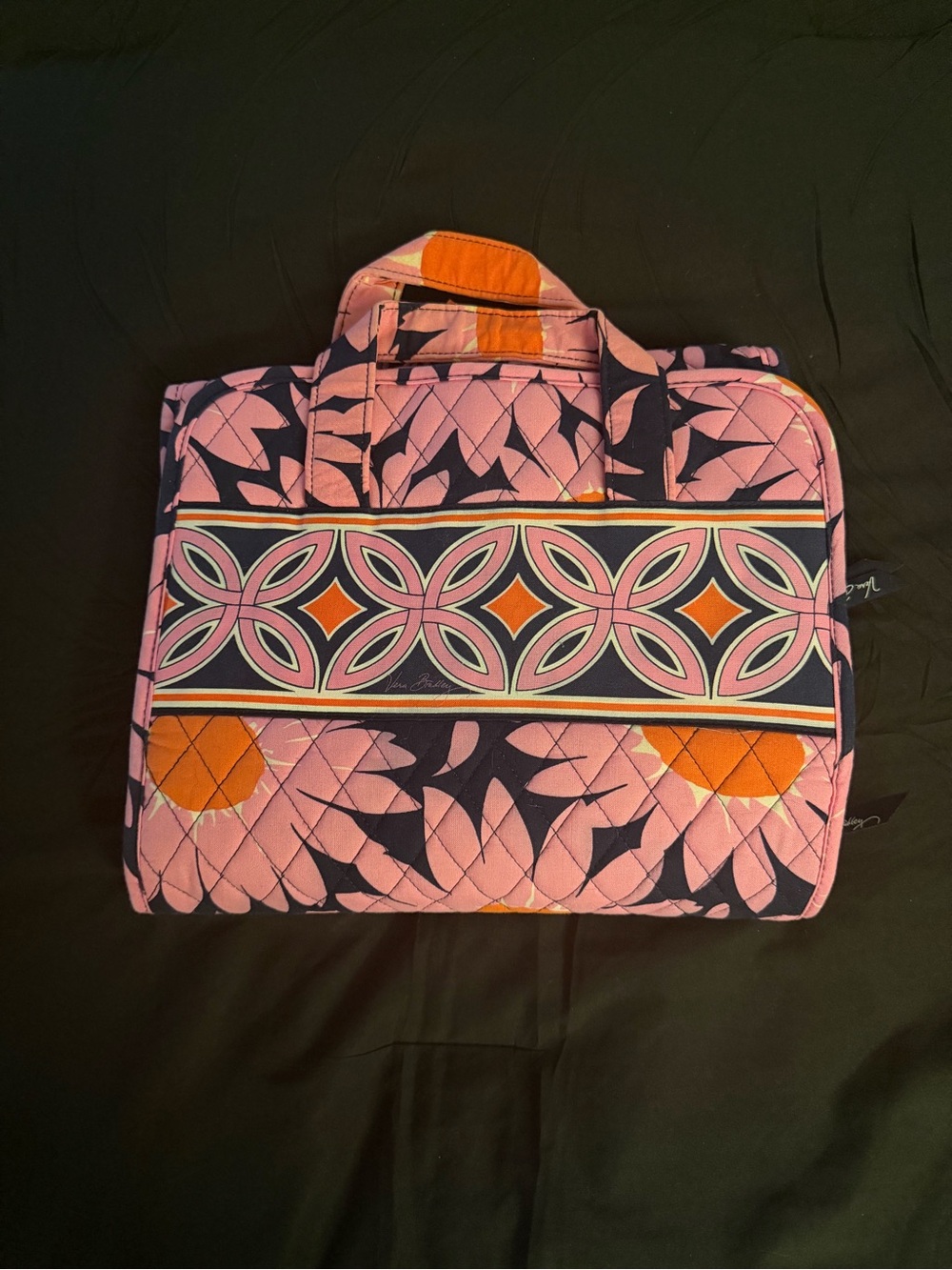 Vera Bradley Hanging Organizer, Love's Me Pattern